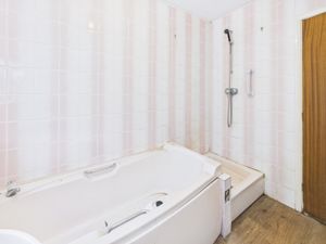 Bathroom- click for photo gallery